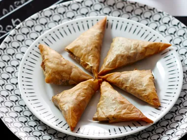 Blue cheese and walnut pastries