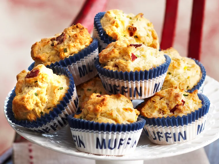 Cheese, corn and salami muffins