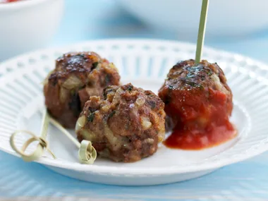 Cheesy tomato and basil meatballs