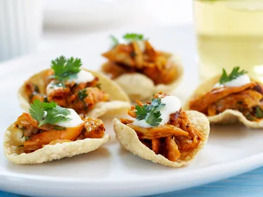 Chicken and mango pappadums