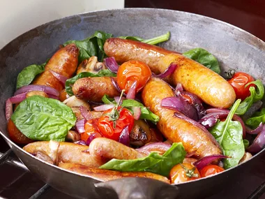 Chipolata, spinach and mushroom saute