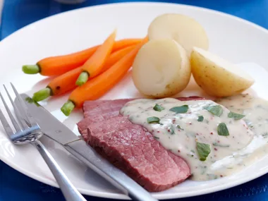 Classic Corned beef with creamy mustard sauce