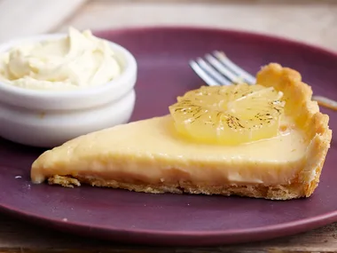Creamy lemon tart