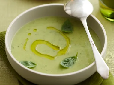 Creamy zucchini and parmesan soup