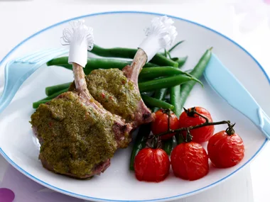 Crusted lamb cutlets