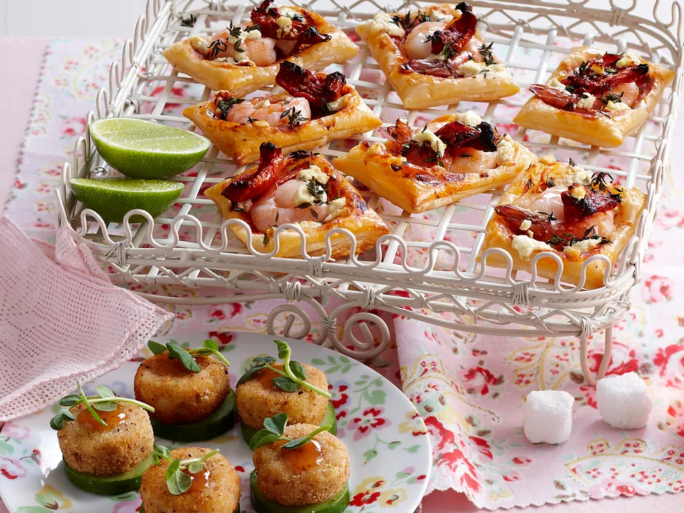 Cucumber Crab Cakes and Prawn Pizzettas