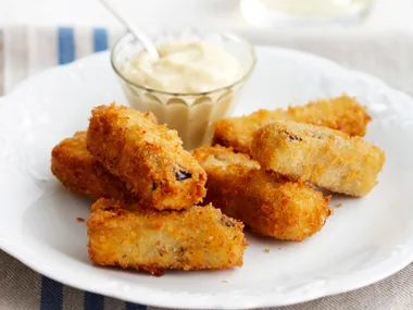 deep-fried eggplant fingers with aioli