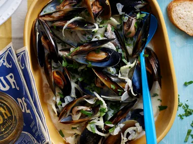 Fennel and White Wine Mussels