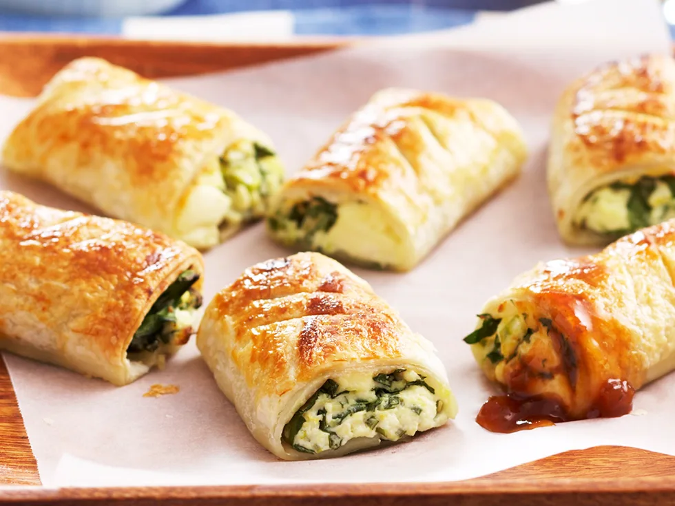 Feta and spinach bites