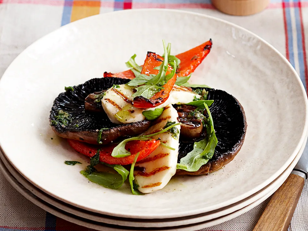 Garlic mushrooms with haloumi and salsa verde
