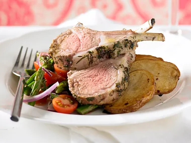 Herbed rack of lamb and sauteed potatoes