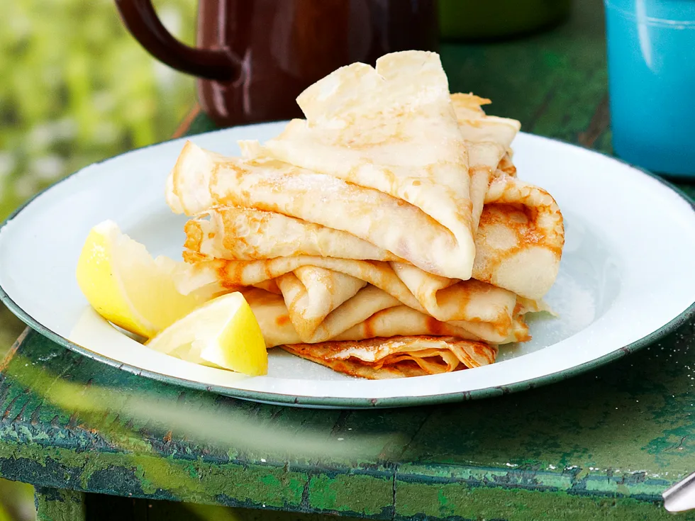 lemon and sugar pancakes
