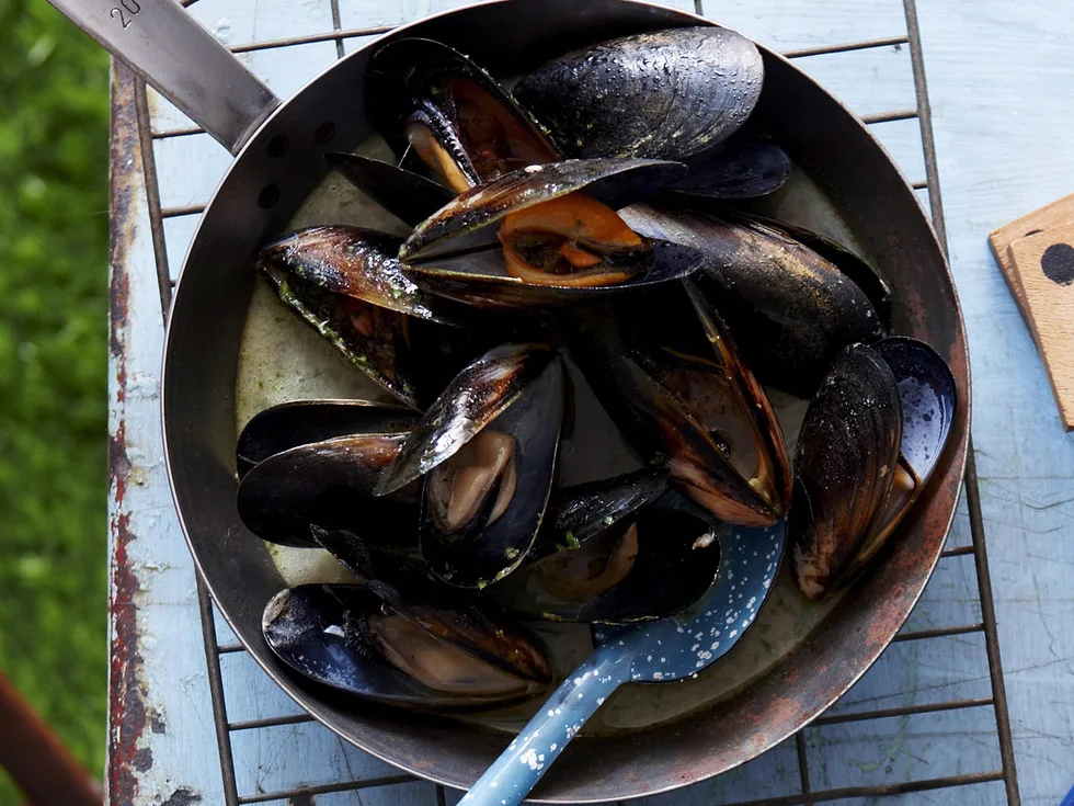 Lime and ginger mussels