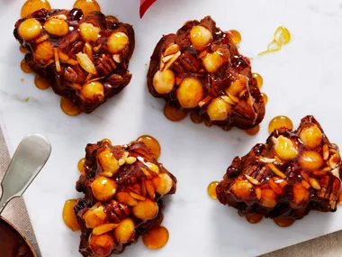 Little fruit, nut and rum cakes