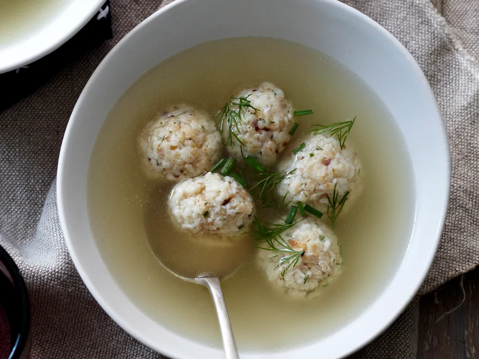 Matzah ball chicken broth