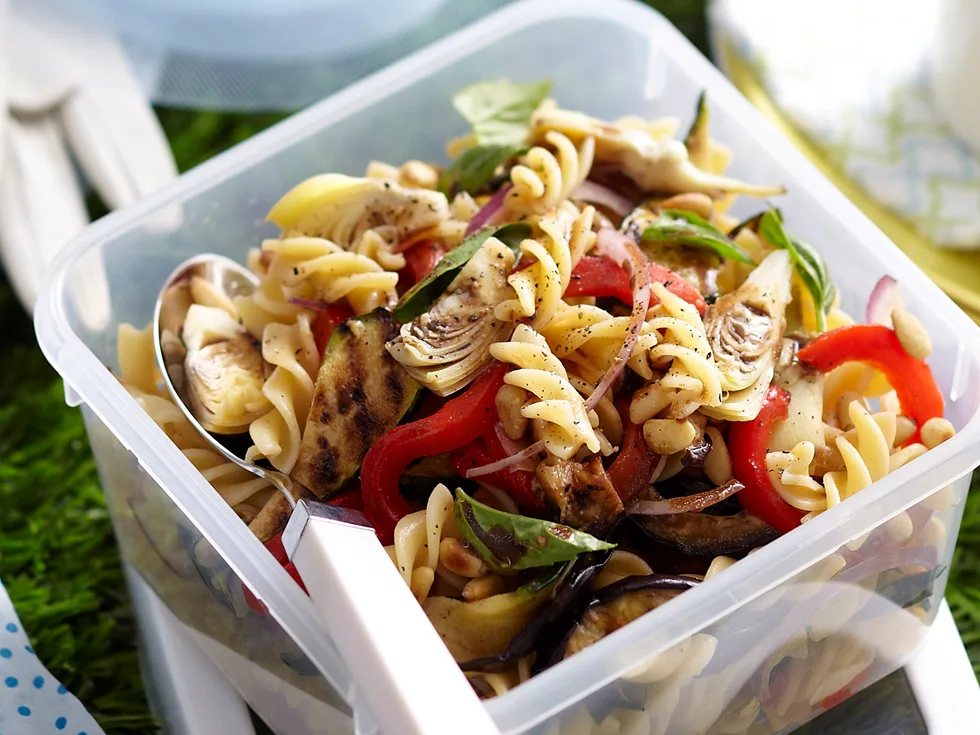 Mediterranean vegetable and fusilli salad