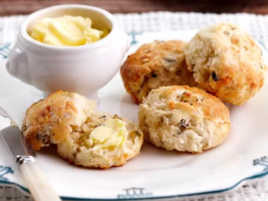 Mini olive scones