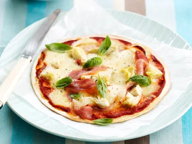 panchetta and artichoke tortilla pizza