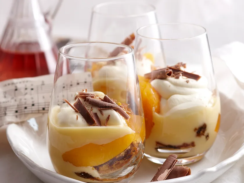 Pantry christmas cake trifle