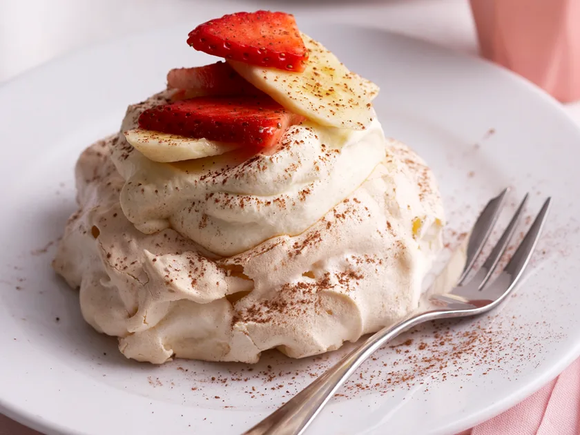Pavlova dusted with cocoa recipe