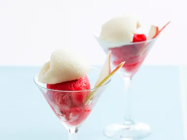 Pear and raspberry gelato