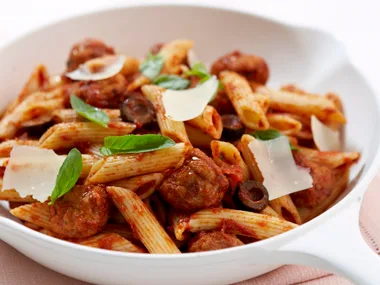 Penne with meatballs