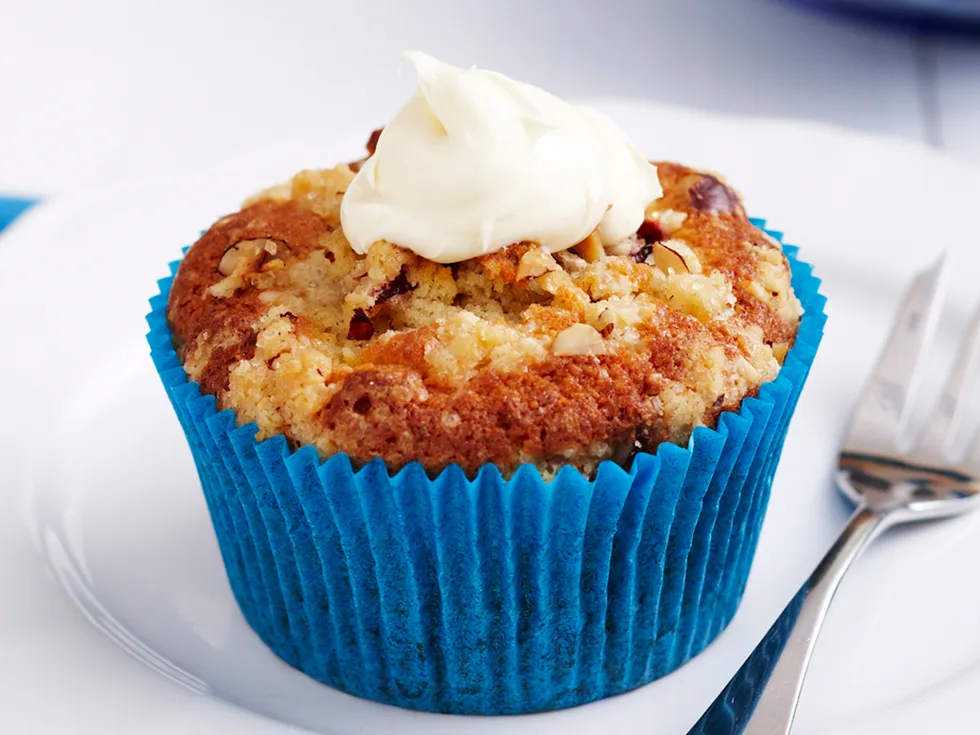 plum crumble muffins