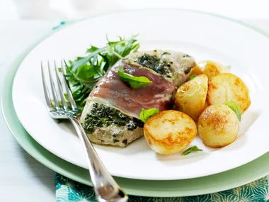 Prosciutto pork with roast potatoes