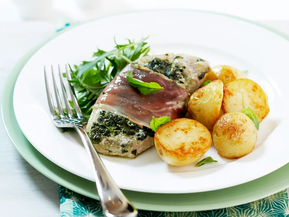 Prosciutto pork with roast potatoes