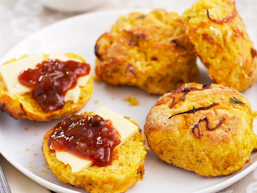 Pumpkin and caramelised onion scones