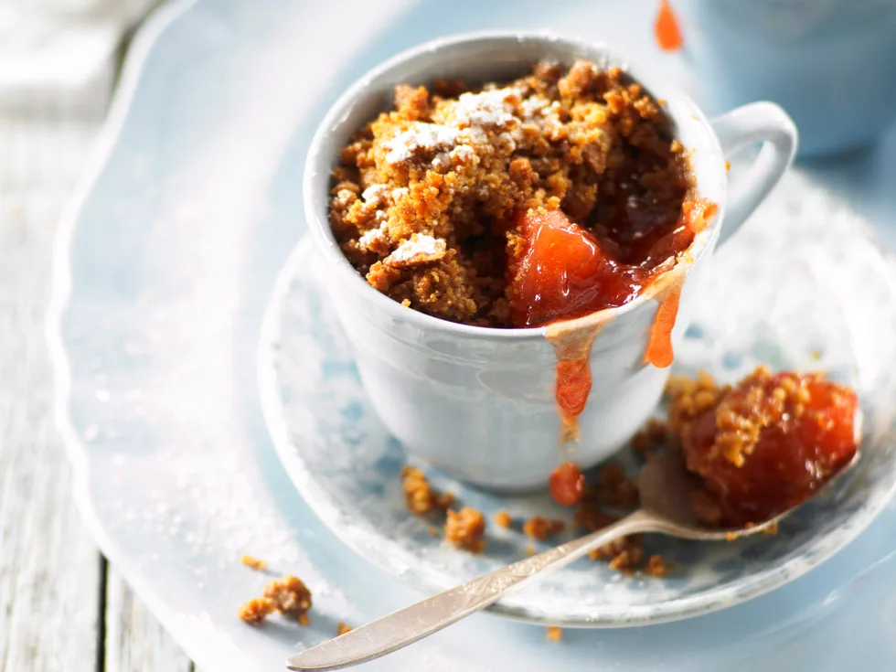 Quince and Ginger Crumble