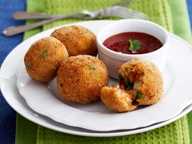 Salmon and coriander risotto cake