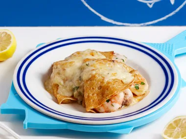 Seafood mornay crepes
