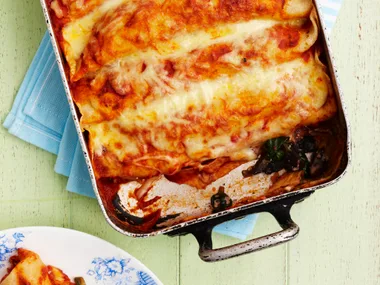 Spinach and eggplant crepes