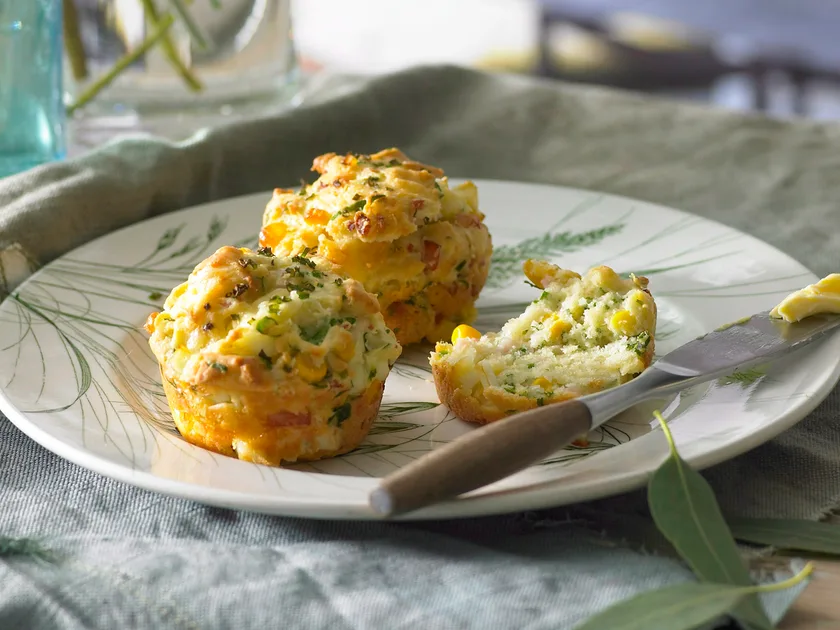 Spinach, bacon and corn muffins