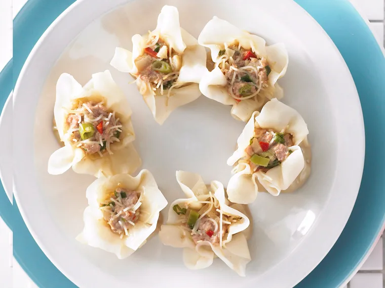 Steamed pork and noodle dumplings