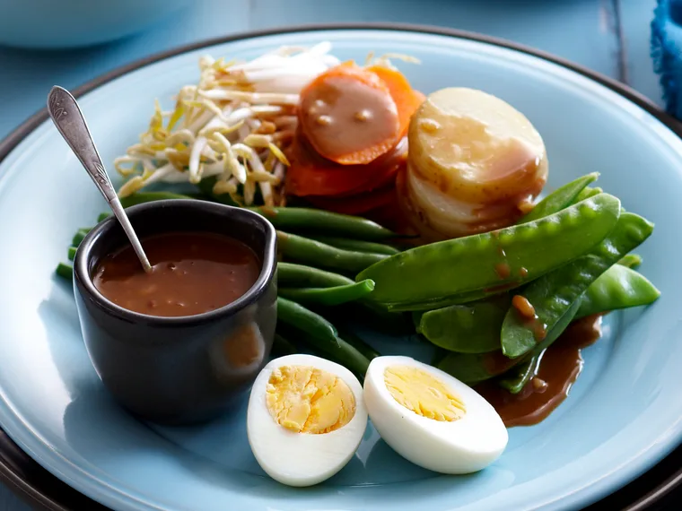 Steamed vegetable Gado Gado