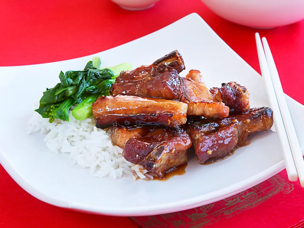 Sticky Chinese spare ribs