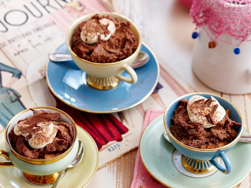 Tiramisu cups