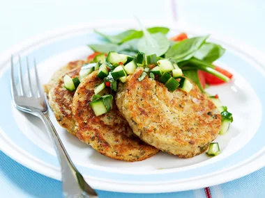 Tofu patties with Thai salsa