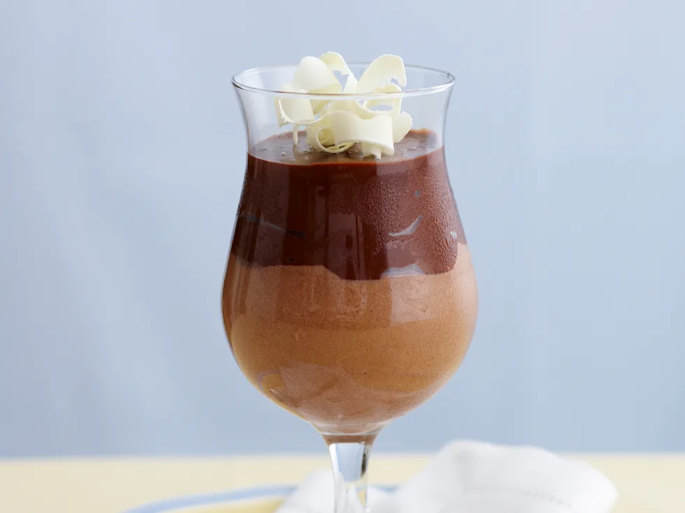 two toned mousse