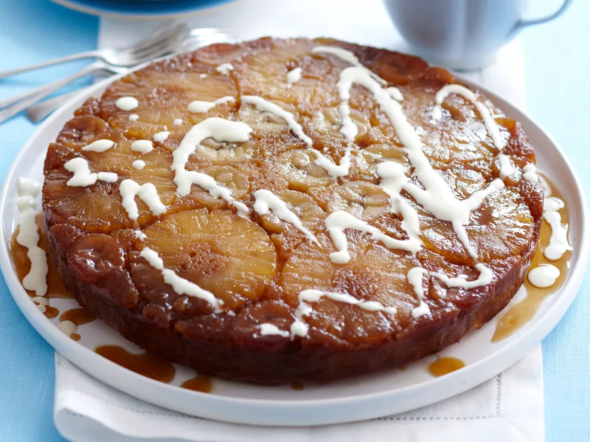 Upside-down pineapple and banana cake