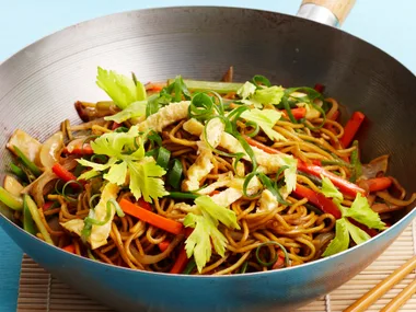 Vegetable chow mein
