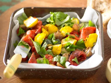 Vegetables with eggplant dip