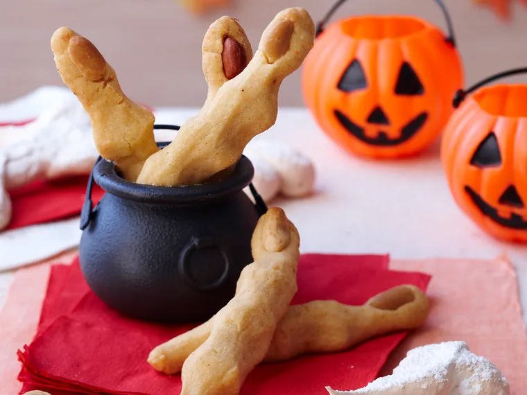 Witches fingers and meringue bones