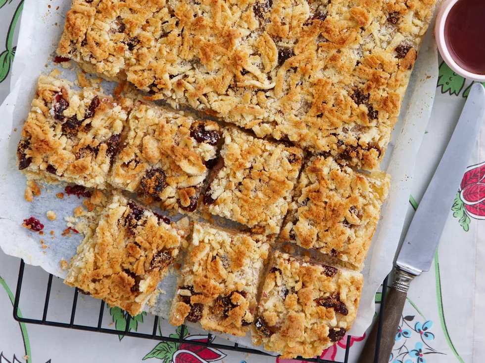 Apple, cranberry and coconut slice