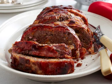 Bacon and cheese beef meatloaf