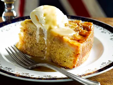 Banana toffee pudding