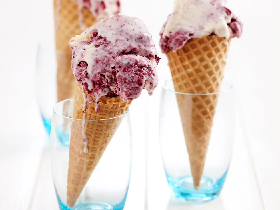 Berry ripple ice-cream