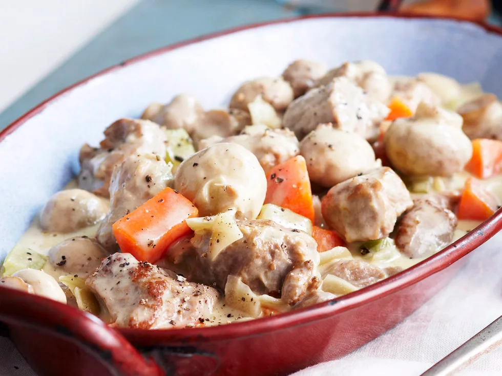 Blanquette de veau (Creamy veal stew)